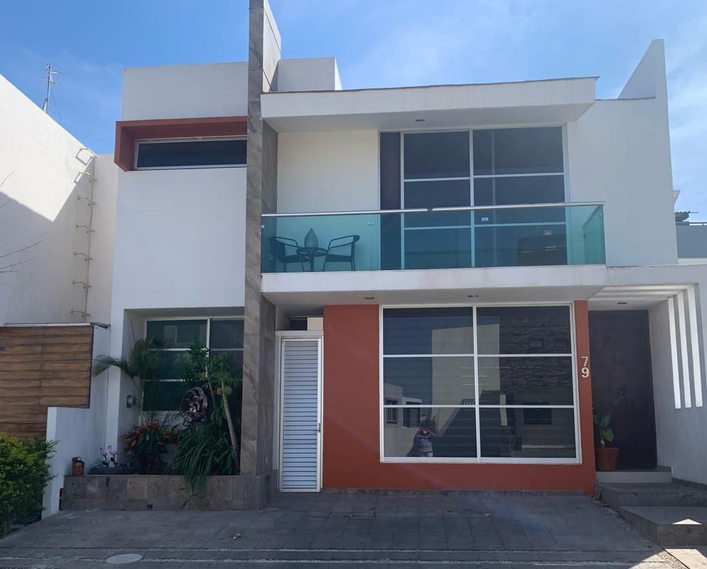 casa-en-venta-en-valle-imperial-coto-sueco1-27437