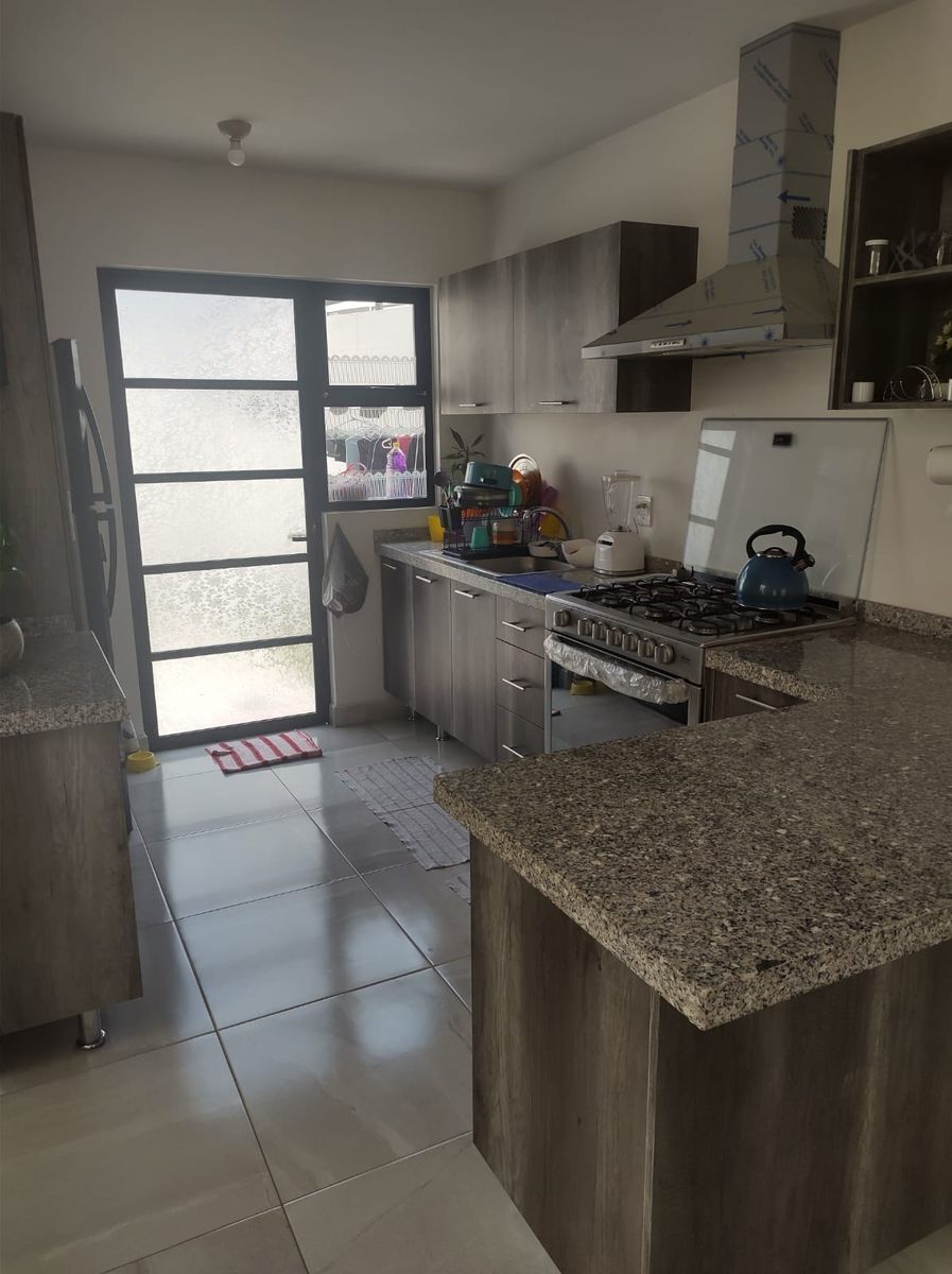 casa-en-venta-en-zakia-quertaro-oportunidad4-33789