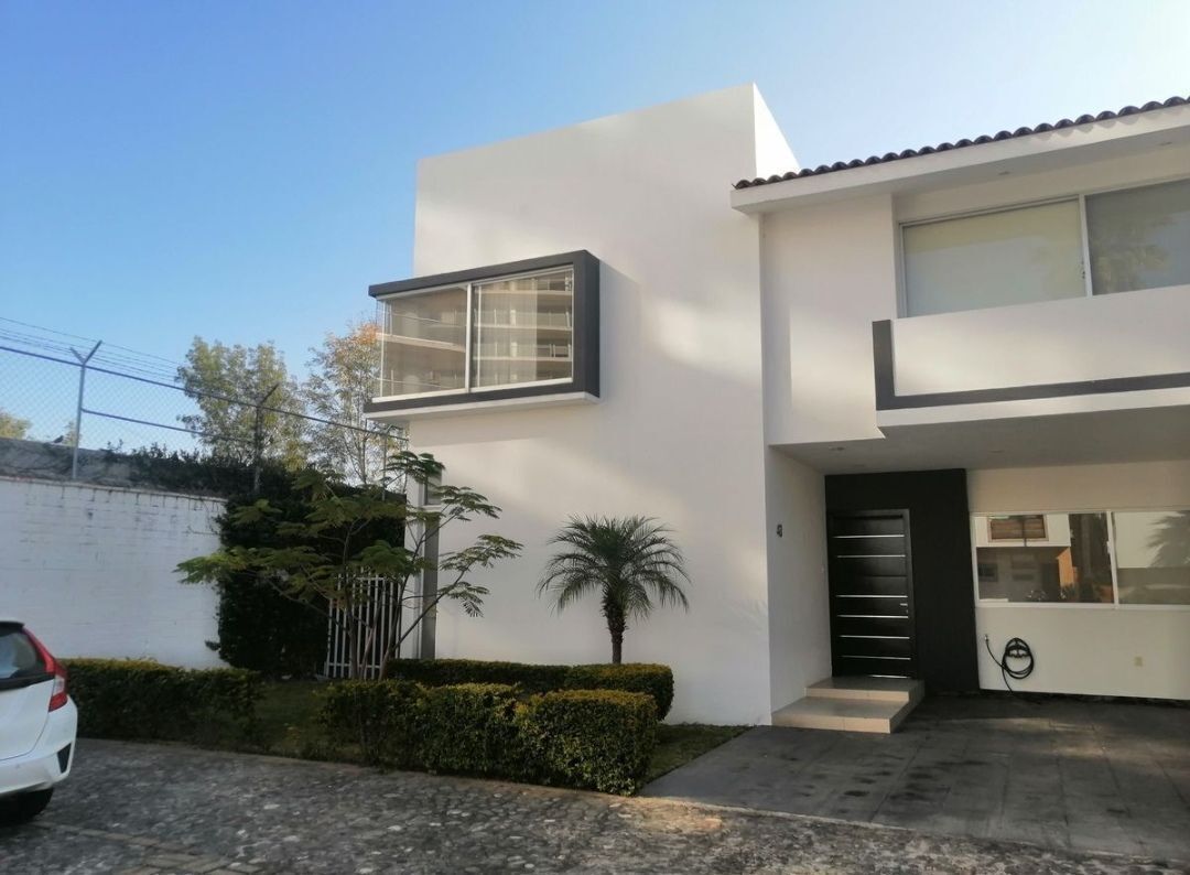 CASA EN VENTA EN ZONA REAL