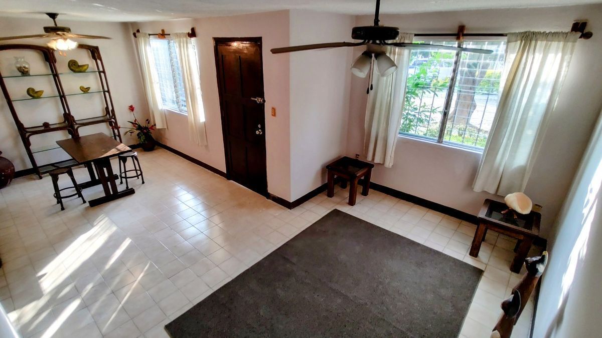 CASA EN VENTA EXCELENTE PRECIO