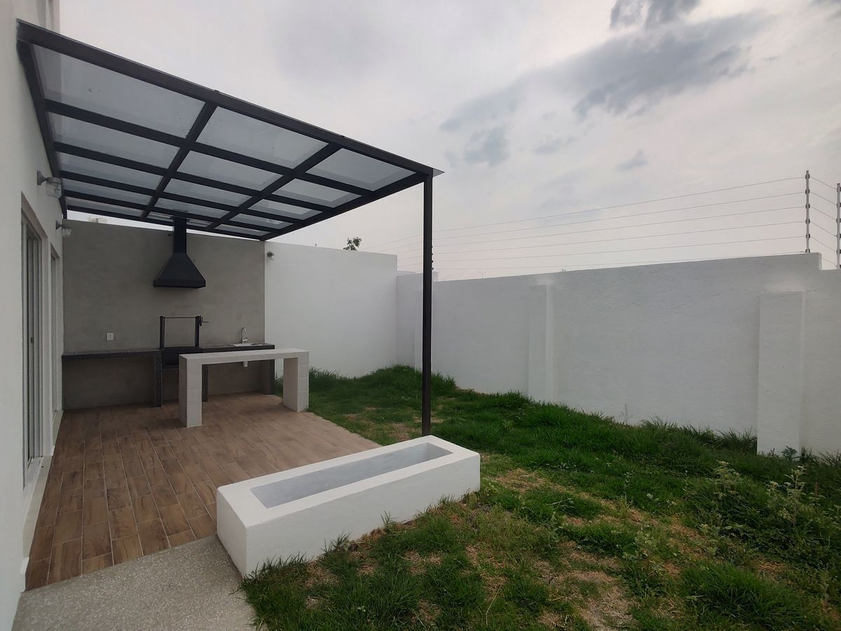 casa-en-venta-grand-juriquilla--san-isidro-queretaro-qro41-29312