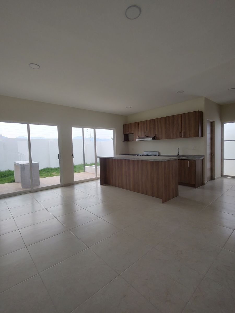 casa-en-venta-grand-juriquilla--san-isidro-queretaro-qro5-29312