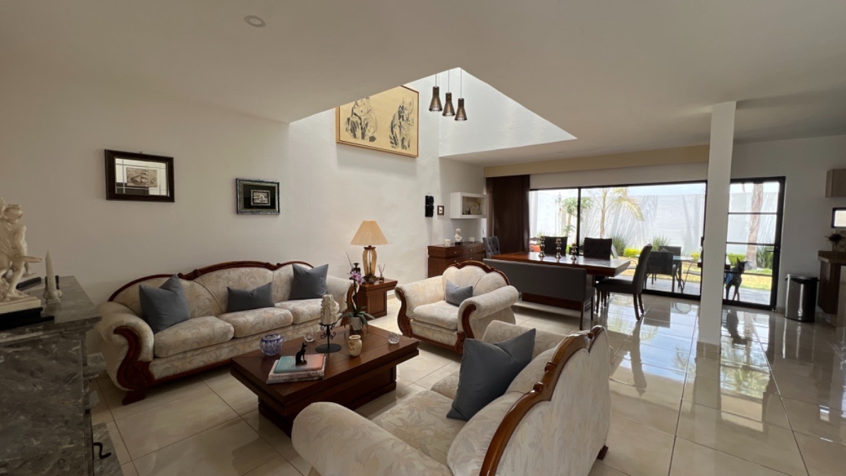 casa-en-venta-lomas-de-juriquilla4-38173