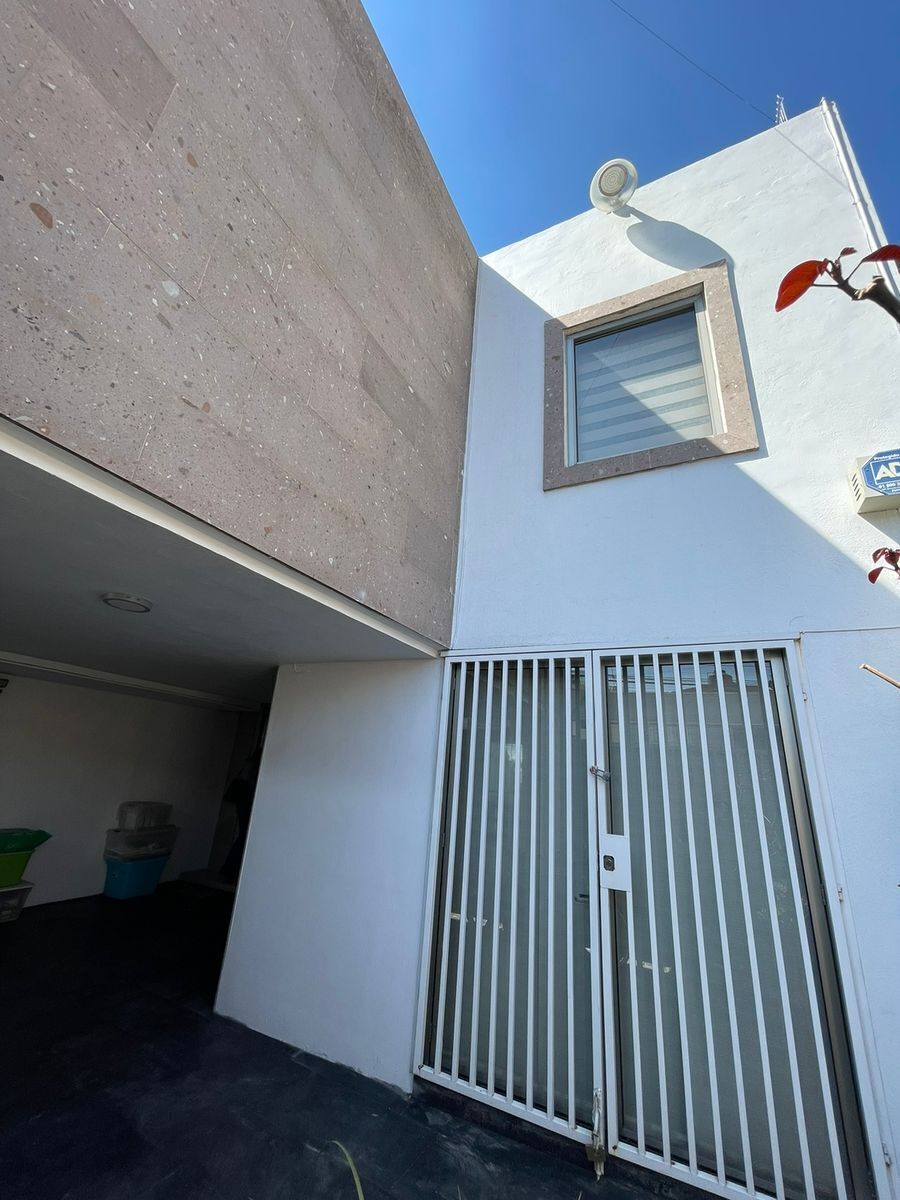 Casa en Venta, Lomas de las Fuentes, 3 Recámaras