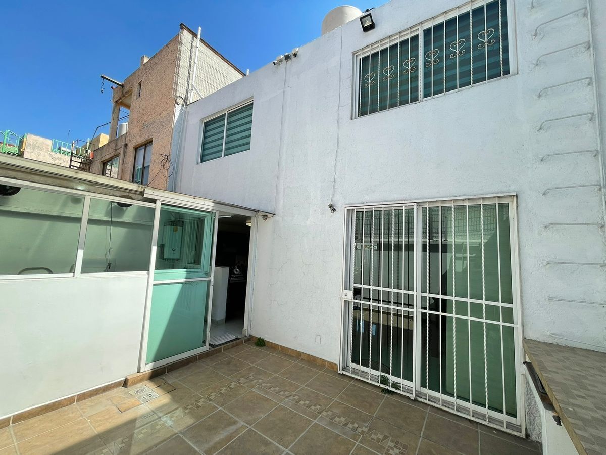 casa-en-venta-lomas-de-las-fuentes-3-recmaras19-22888