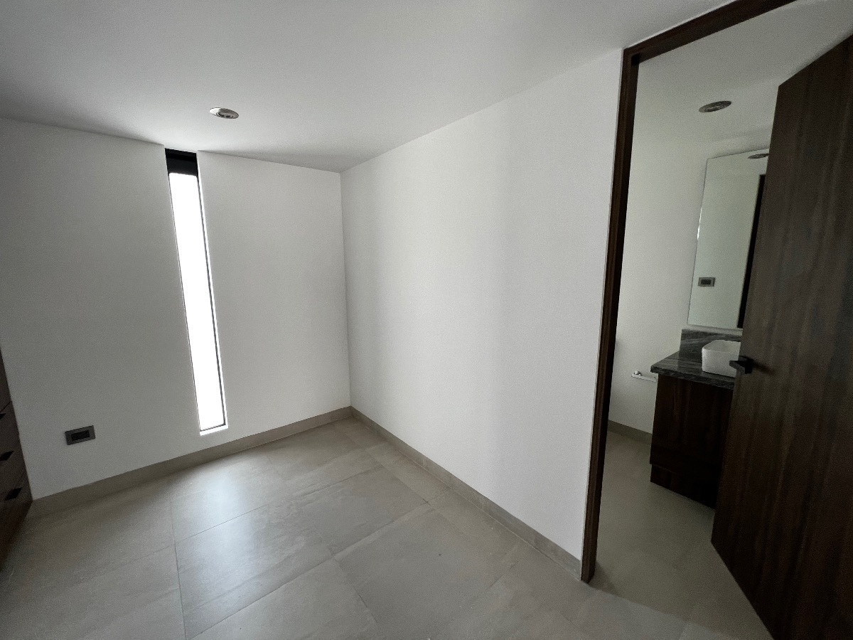 casa-en-venta-lomas-del-campanario-norte-san-lorenzo30-24792