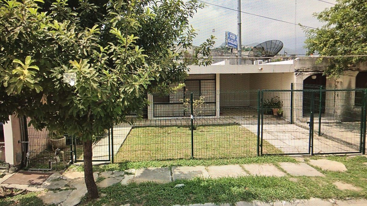 Casa en VENTA para demoler zona contry cerca del Tecnologico de Monterrey