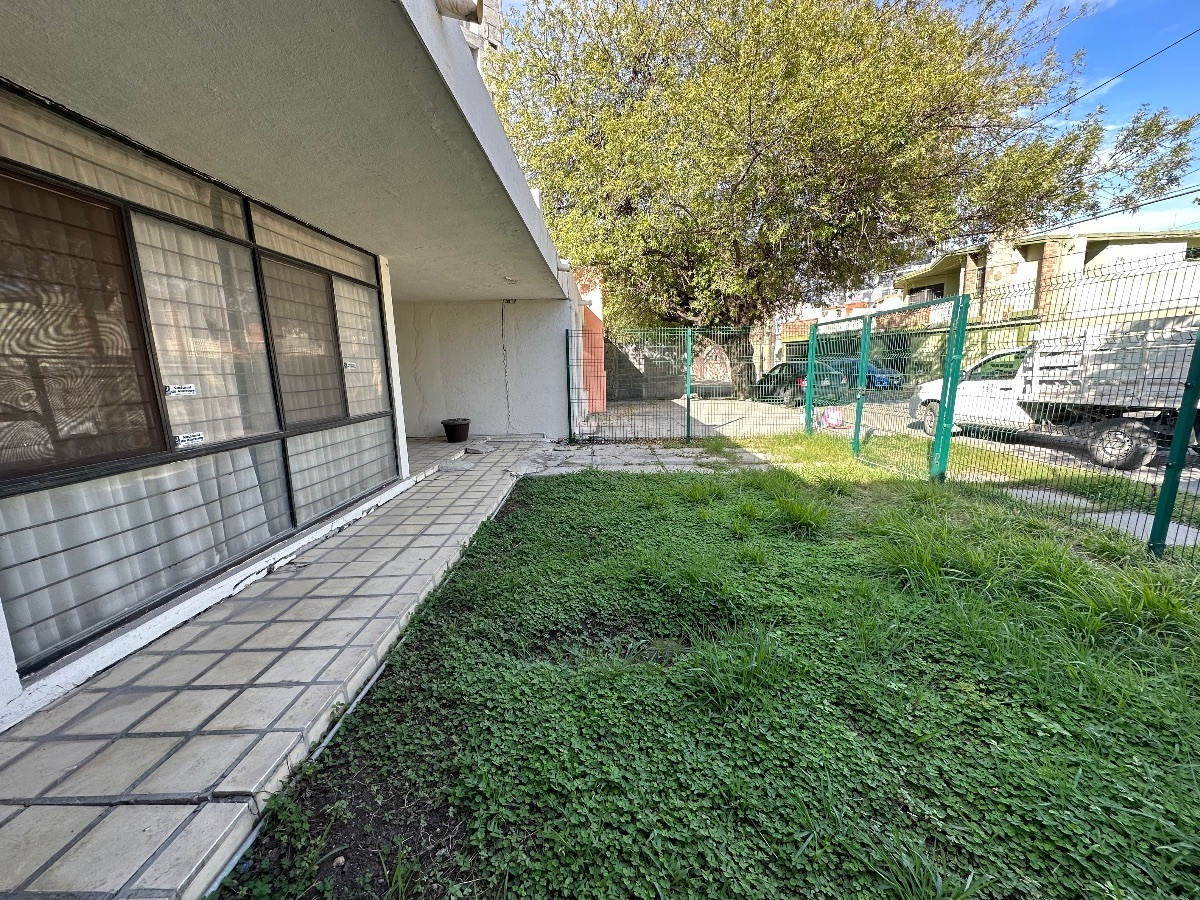 casa-en-venta-para-demoler-zona-contry-cerca-del-tecnologico-de-monterrey4-15126