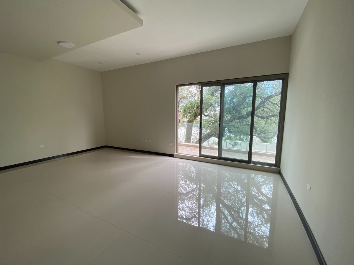 casa-en-venta-patio-amplio-el-uro2-carretera-nacional-monterrey28-15130