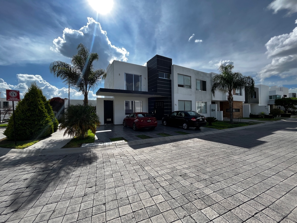 Casa en Venta Querétaro Super Ubicación