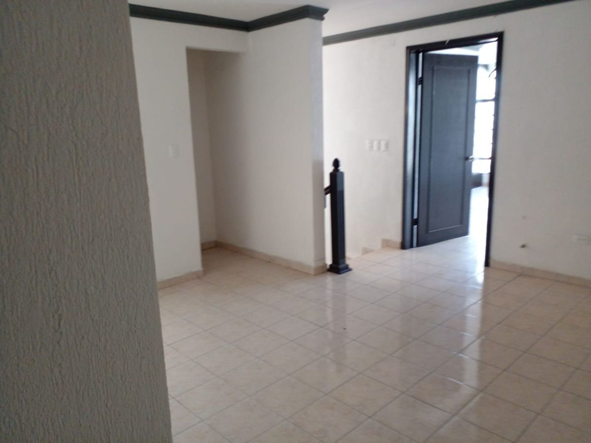 casa-en-venta-remodelada-zona-san-jernimo-cerca-de-galeras-monterrey6-15127