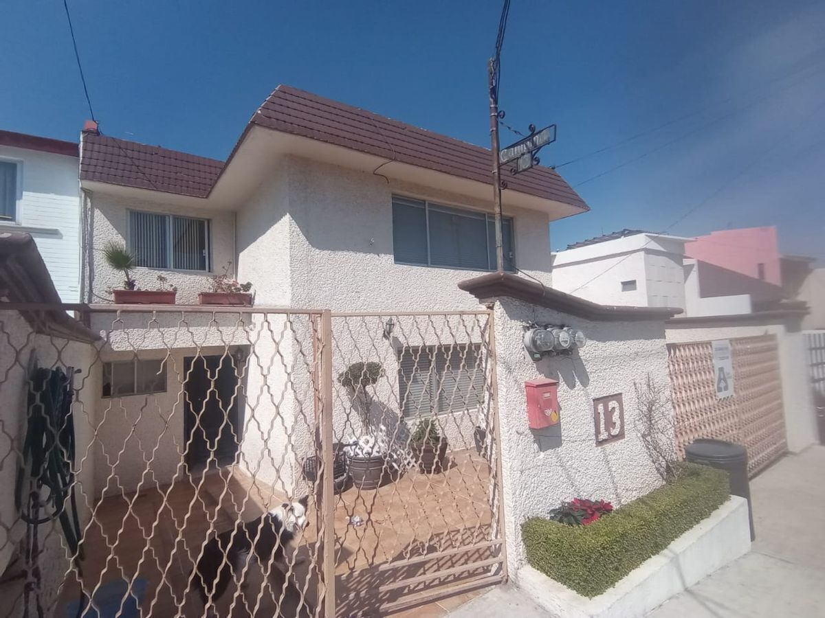 Casa en Venta, Satélite, 3 Recámaras