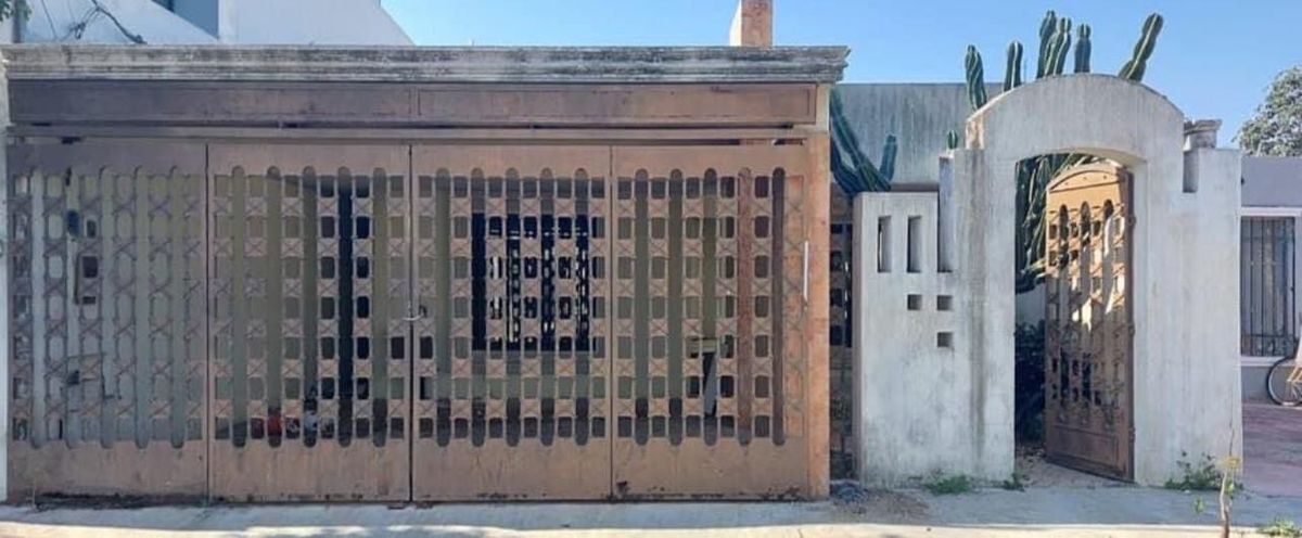 CASA EN VENTA UBICADA EN FRAC. FRANCISCO DE MONTEJO. VCV299