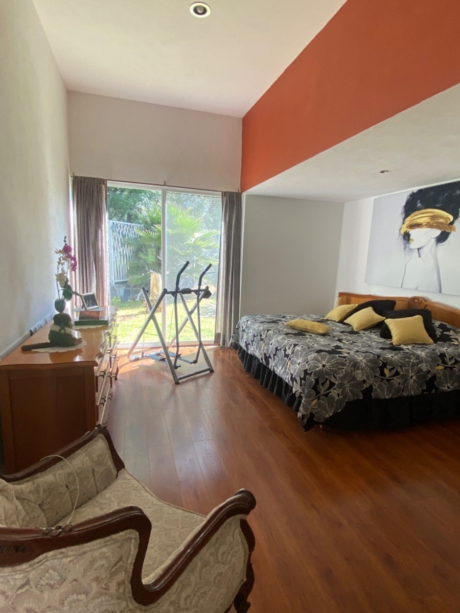 casa-en-venta-un-solo-piso-y-jardin-grande-col-buenavista-puebla--residencia35-20012