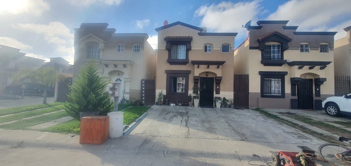 Casa en venta URBI QUINTA DEL CEDRO