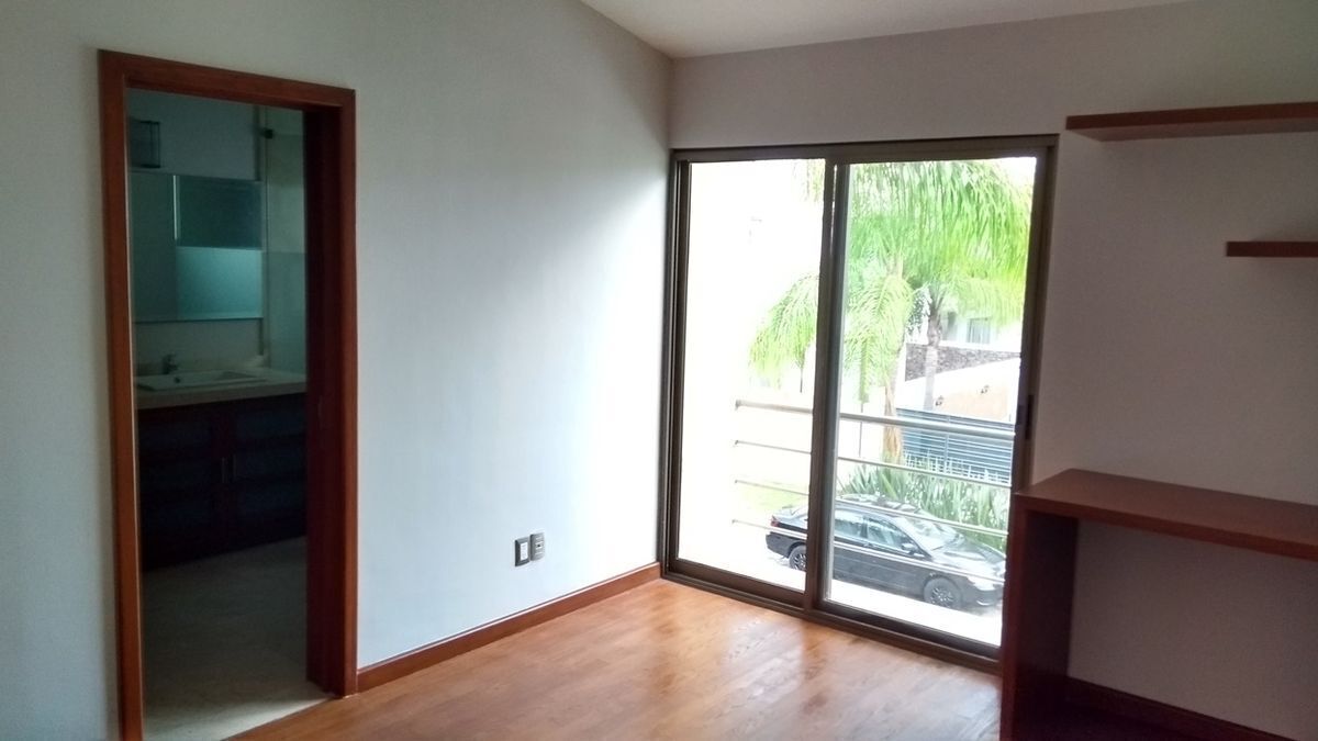 casa-en-venta-valle-real5-11589