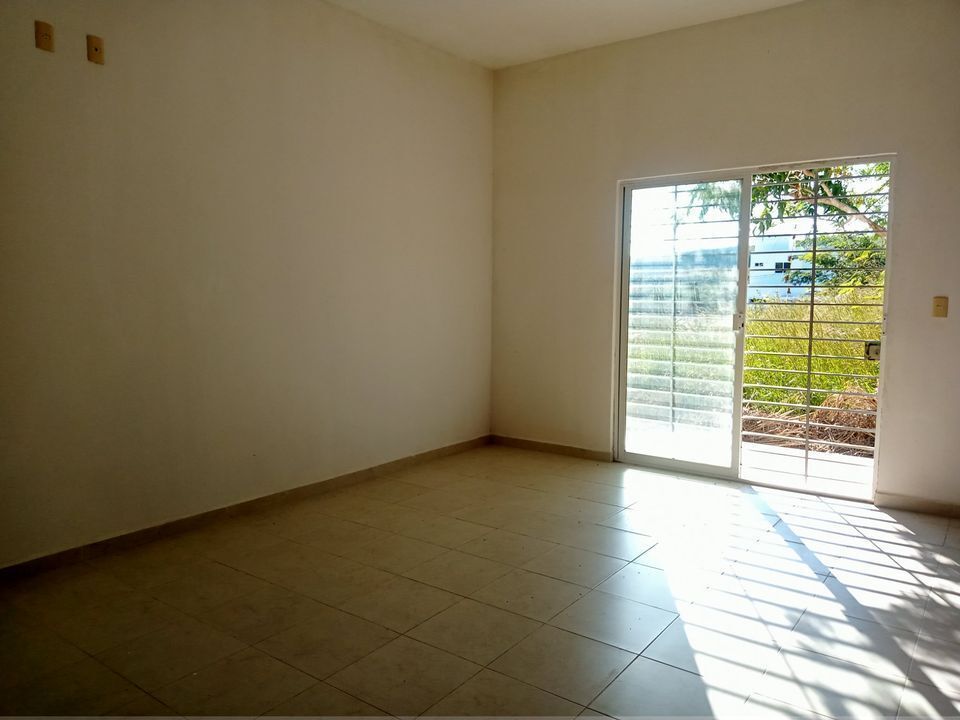 casa-en-venta-villa-florencia-a-tan-solo-5-minutos-de-la-pochota6-35038