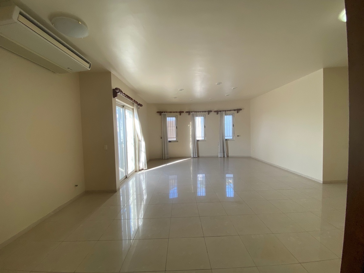 casa-en-venta-zona-contry-la--silla-ubicada-a-la-falda-del-cerro-de-la-silla4-15094