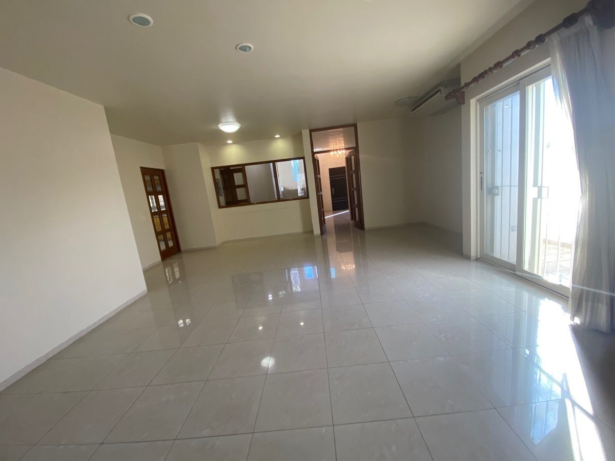 casa-en-venta-zona-contry-la--silla-ubicada-a-la-falda-del-cerro-de-la-silla5-15094