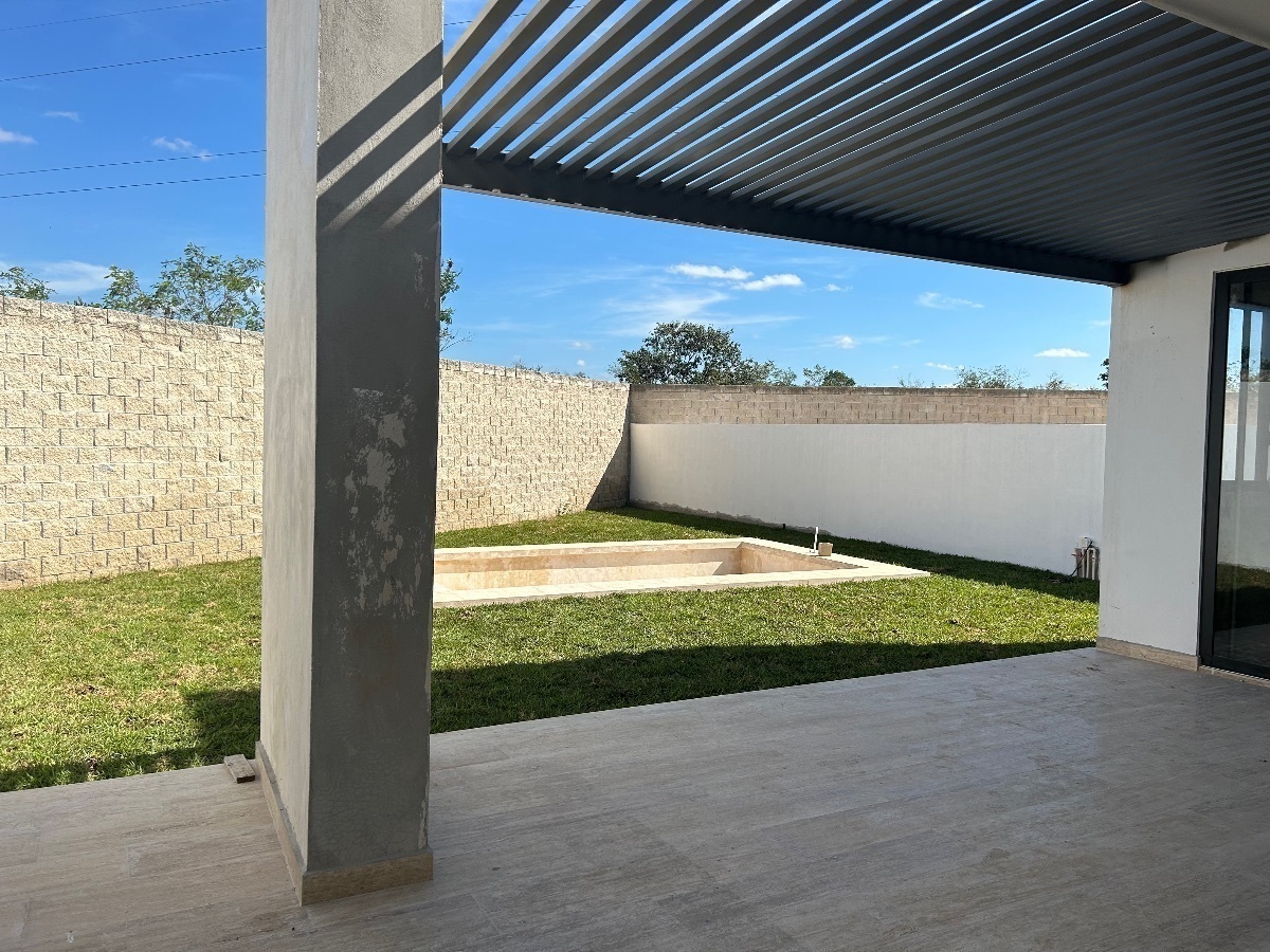 casa-entrega-inmediata-en-privada-unica-living-zona-country-merida-yucatan4-33575