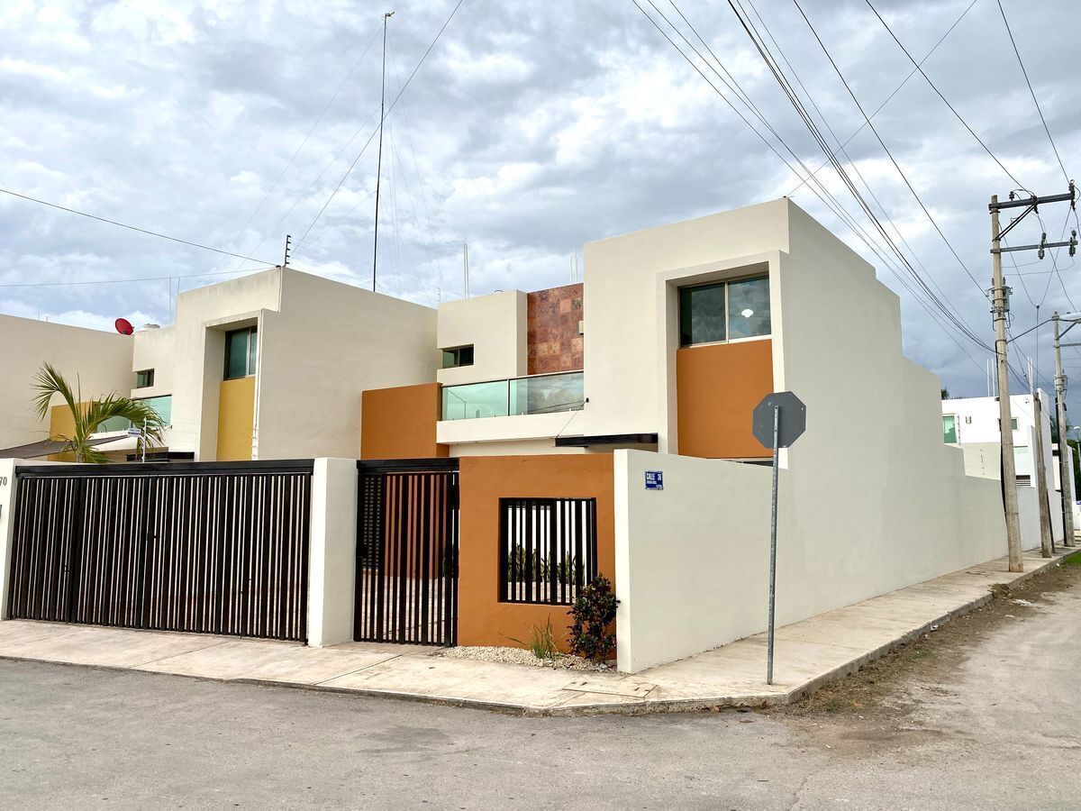 casa-equipada-con-alberca-en-venta--las-margaritas-cholul2-27079