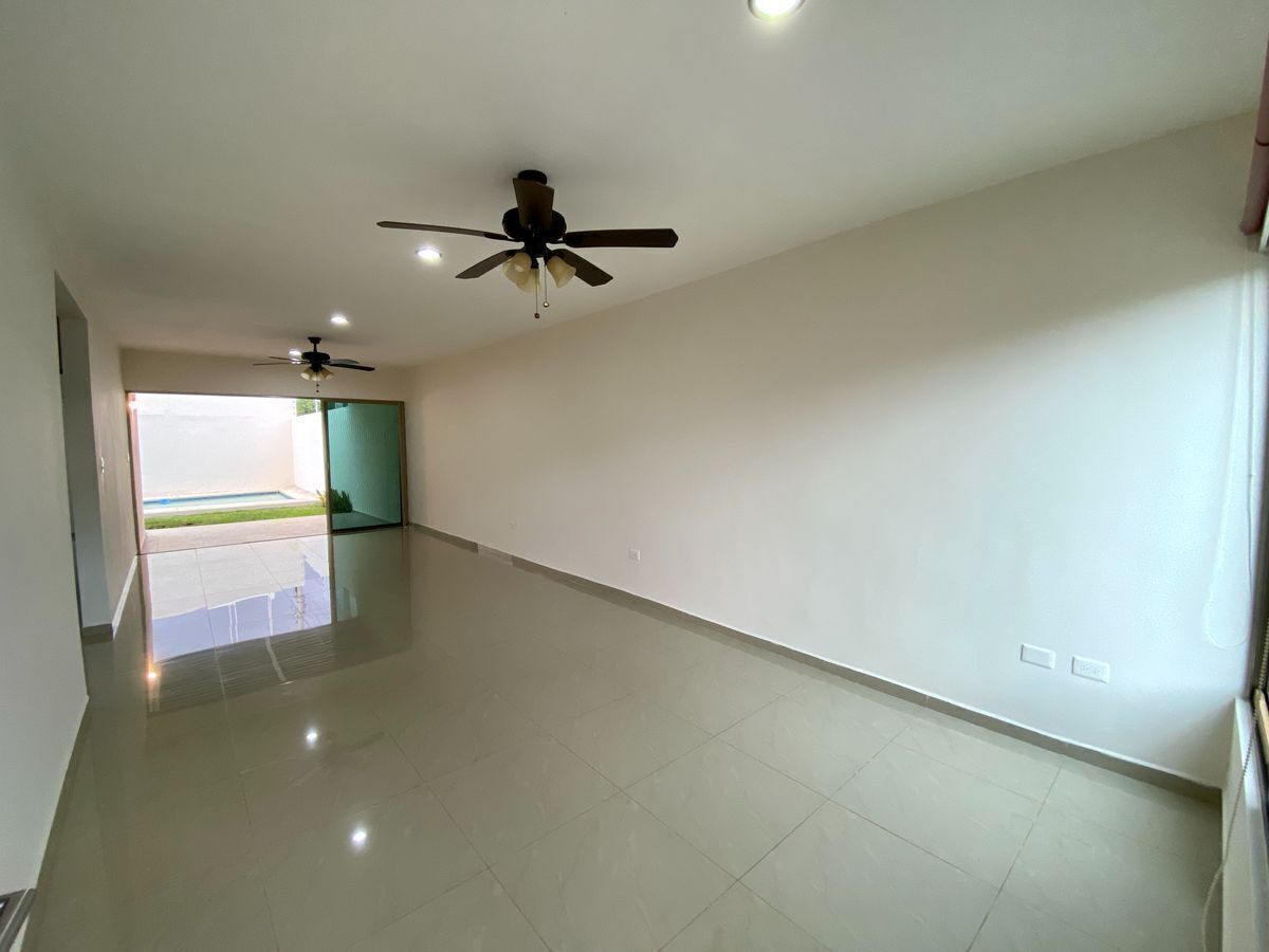 casa-equipada-con-alberca-en-venta--las-margaritas-cholul23-27079