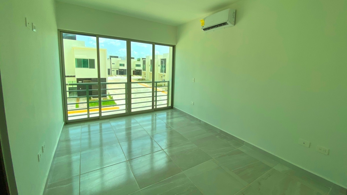 casa-nueva-en-venta-de-3-recmaras-en-cancun-a-15-min-del-aeropuerto13-33596