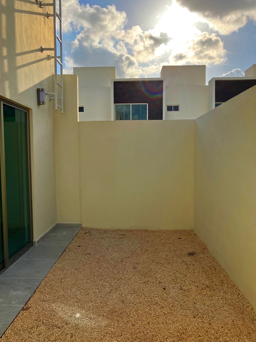 casa-nueva-en-venta-de-3-recmaras-en-cancun-a-15-min-del-aeropuerto36-33596