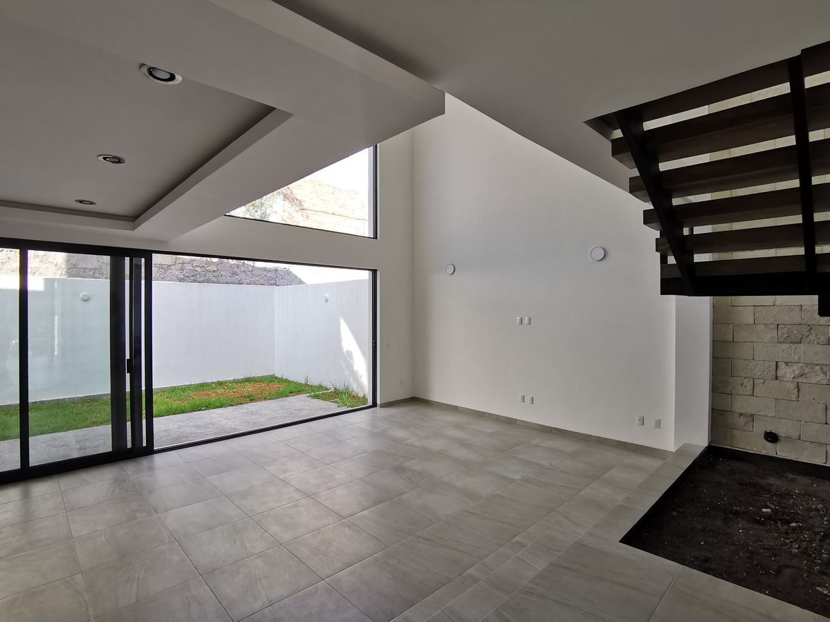 casa-nueva-en-venta-en-lomas-de-juriquilla--4-recmaras12-30575