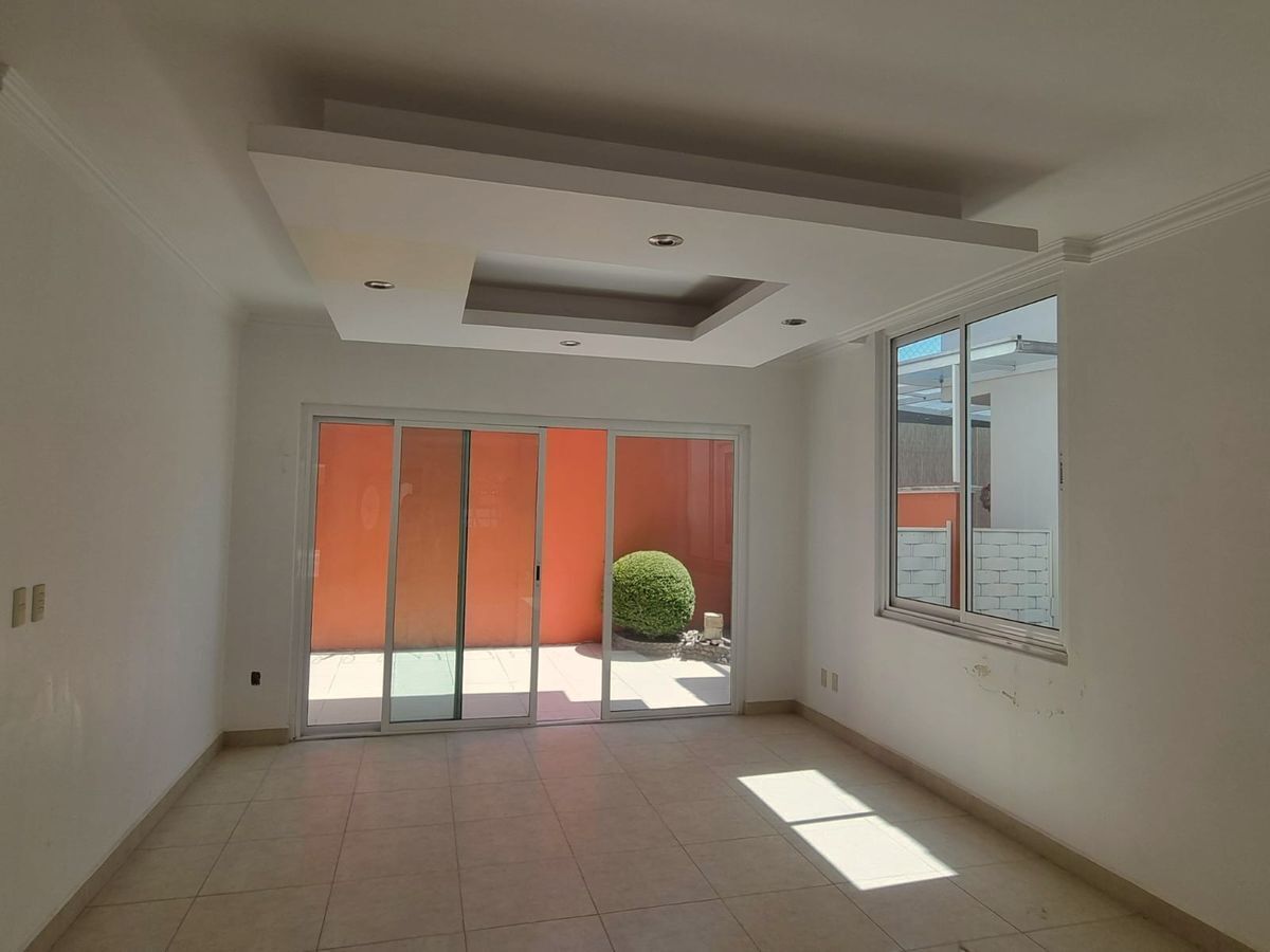 casa-nueva-en-venta-en-privada-pequea-zona-cntrica-de-metepec20-26917