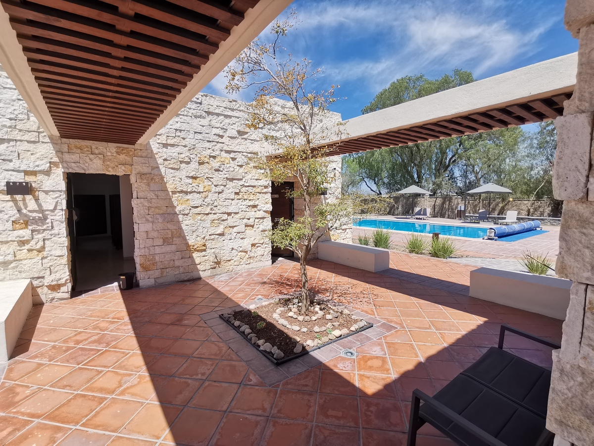 casa-nueva-en-venta-fraccionamiento-privado-al-sur-de-len-gto-modelo-andalucia48-30822