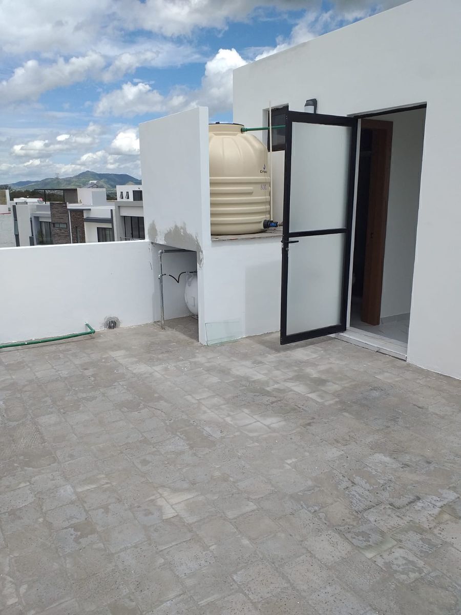 casa-nueva-en-vitana-zona-altavista12-12480