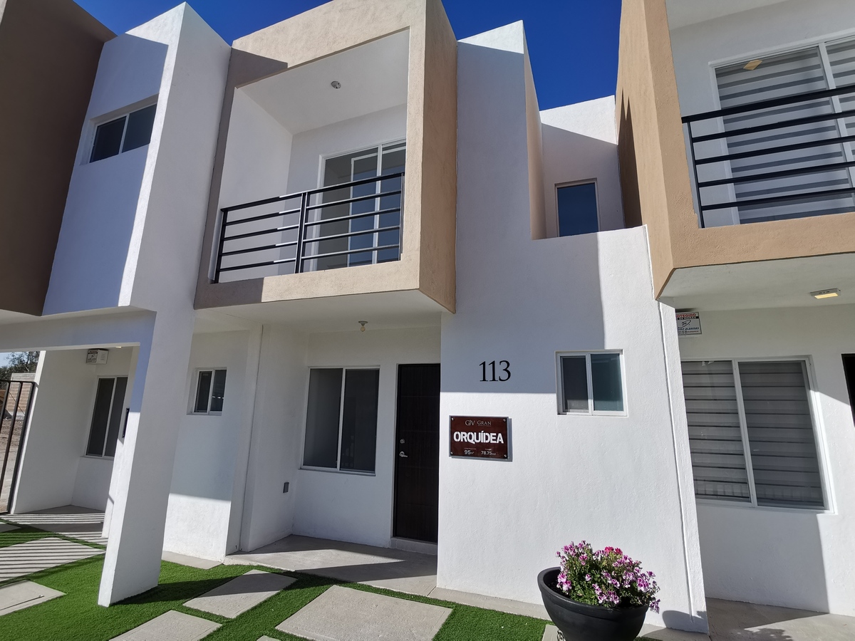 casa-orquidea--nueva-en-venta-fraccionamiento-privado-al-sur-de-len-guanajuato1-30828