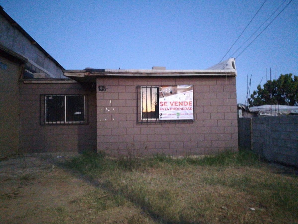 CASA PARA REHABILITACION CALLE OLMOS LAS LOMITAS 800,000.00 SOLO DE CONTADO