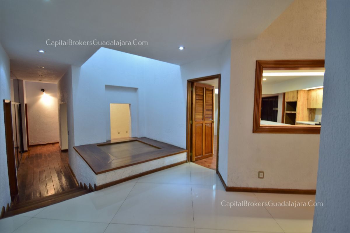 casa-para-remodelar-en-coto-en-colinas-de-san-javier26-26794