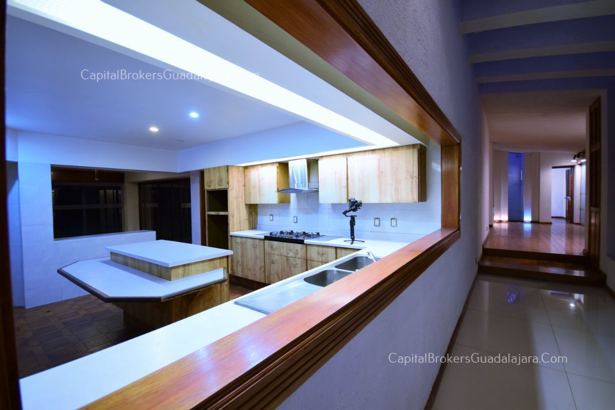 casa-para-remodelar-en-coto-en-colinas-de-san-javier31-26794