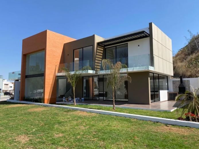 Casa PREVENTA Paseo del parque 350m2 terreno, junto área verde, vista panorámica