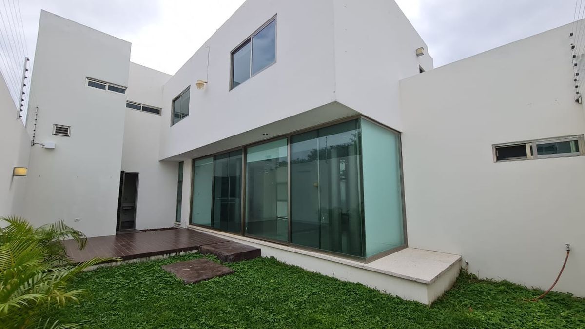 casa-residencial-en-renta-con-acceso-a-la-playa-carmen-campeche3-21466