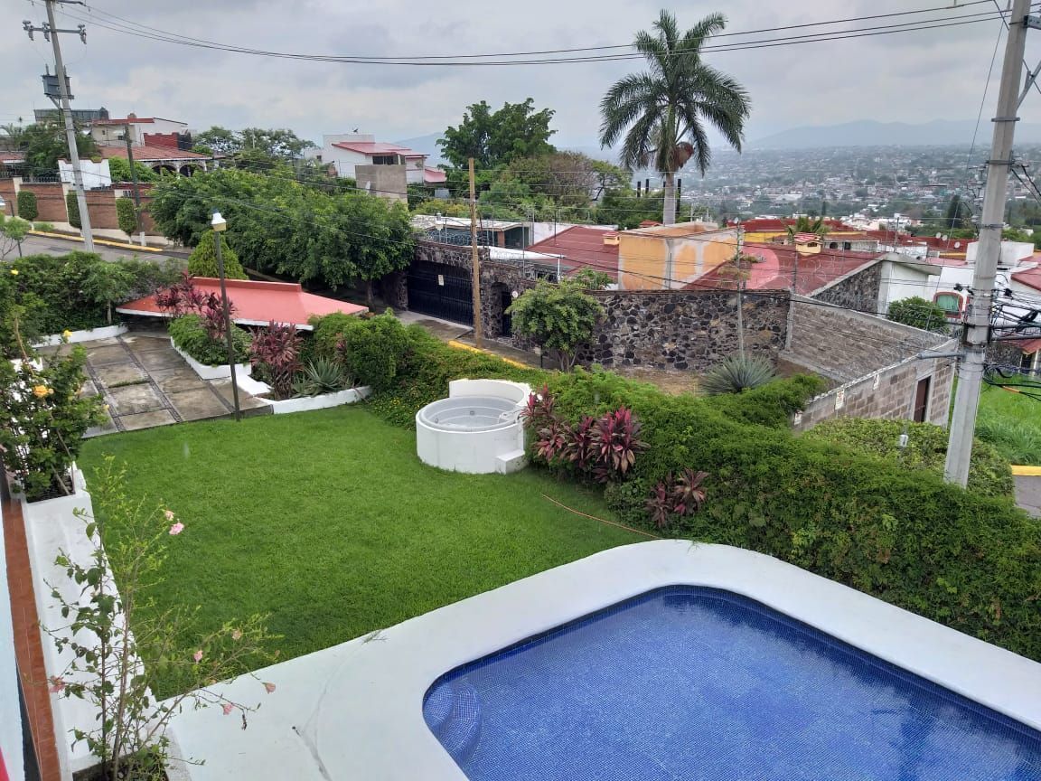 casa-sola-en-burgos-temixco-morelos-caenve803cs18-32446