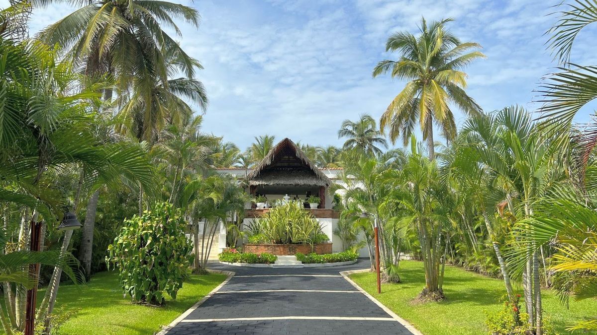 Casa Sola en El Podrido, Acapulco de Juárez, Guerrero CAEN-Er-922-Cs