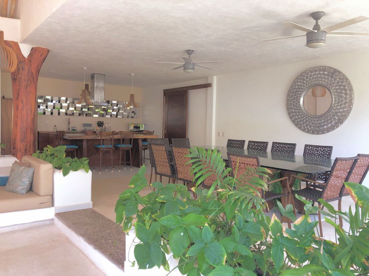 casa-sola-en-el-podrido-acapulco-de-jurez-guerrero-caener922cs23-32488