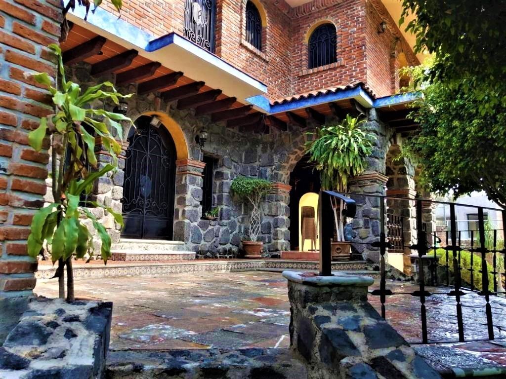 casa-tipo-hacienda-estilo-rustico-mexicana6-30002