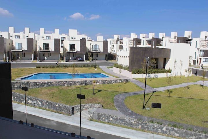 casa-venta--o-renta-en-residencial-mirador--el-marques28-17312