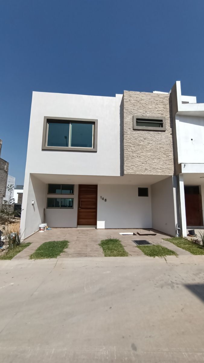 Casa venta Coto Alicante. Hermosa casa con roof garden y lista para habitar