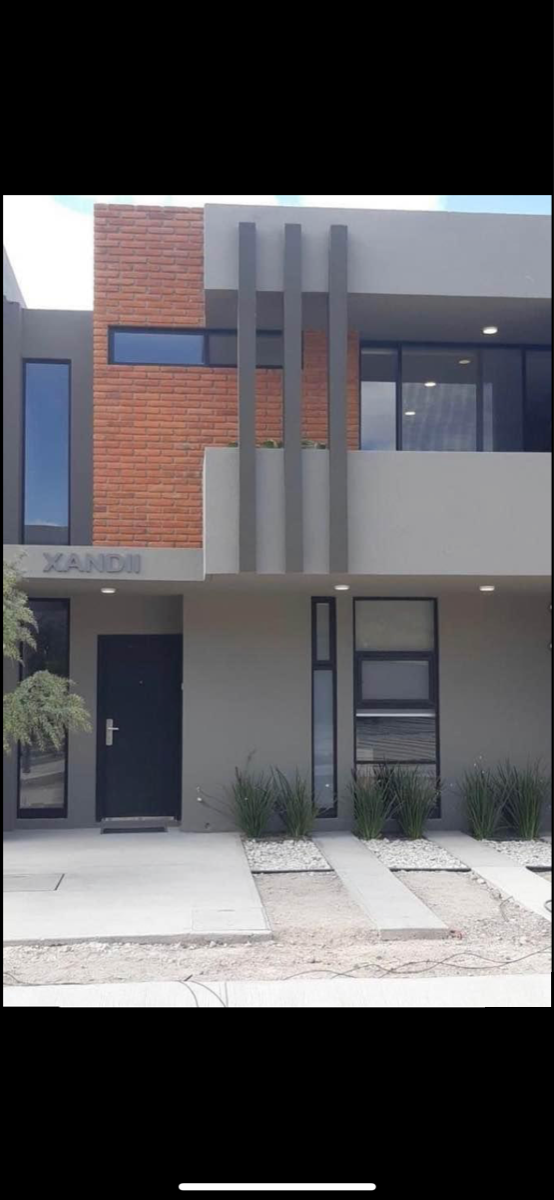 Casas en Queretaro Zibatá con Recámara en Planta Baja