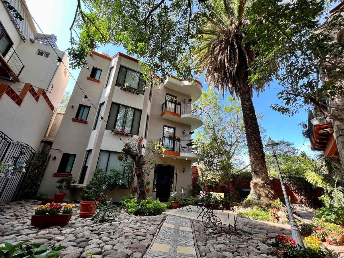 condominio-en-venta-para-inversionistas-con-6-lofts-en-marfil-guanajuato39-30867