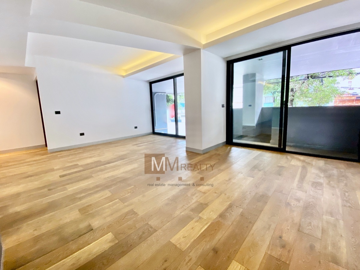 Del Valle - Departamento con terraza privada en venta/ Apt with private terrace