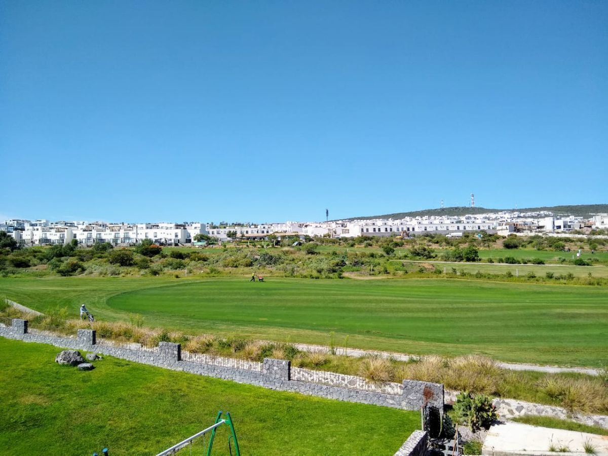 departamento-amueblado-en-renta-con-vista-al-campo-de-golf17-25751