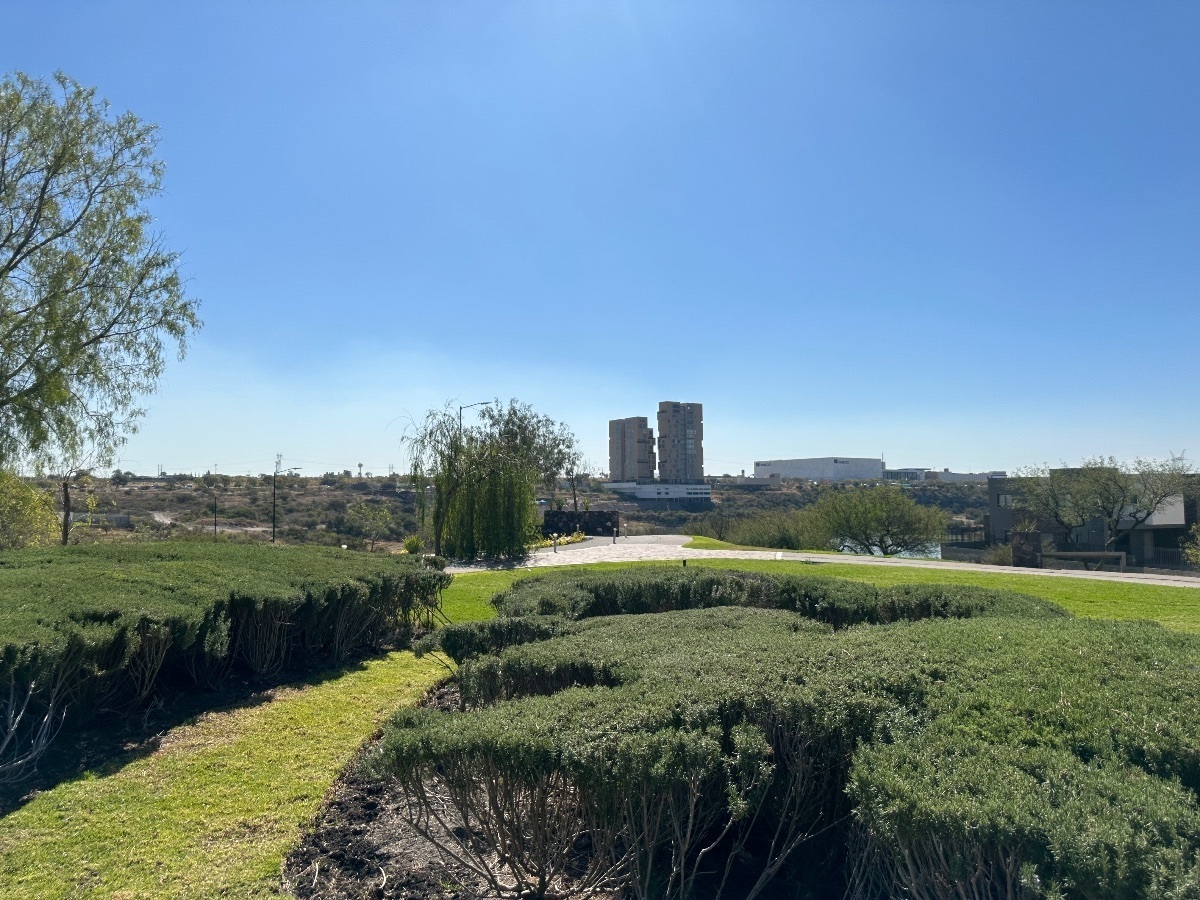 departamento-con-jardn-en-renta-en-la-vista29-26192