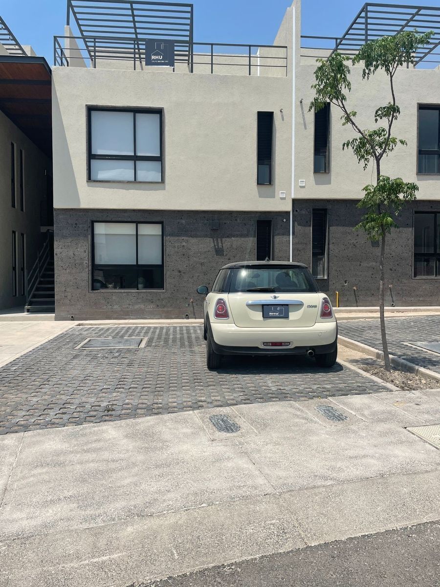 Departamento en PB en venta dentro de Zakia